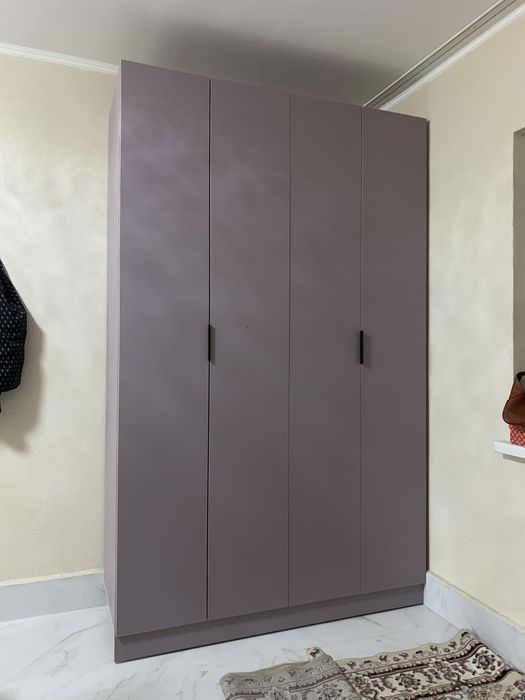 Шкаф сатылады хдв(артты) жоқ!!