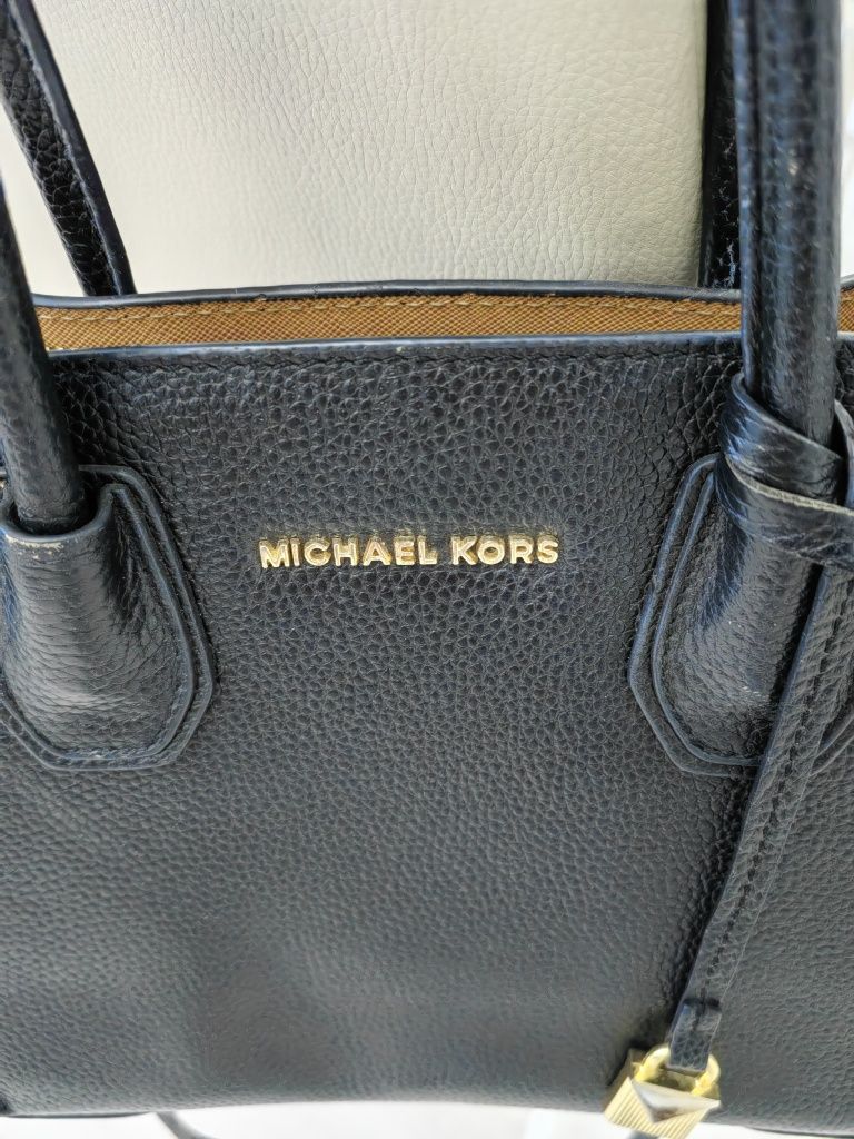 Продаётся сумка Michael kors