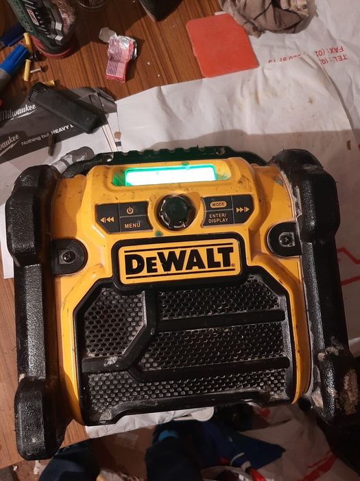 Devalt radio dcr021xj