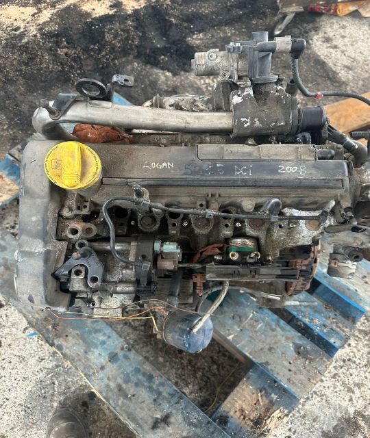 Motor fara anexe Dacia Logan prima generatie (facelift)