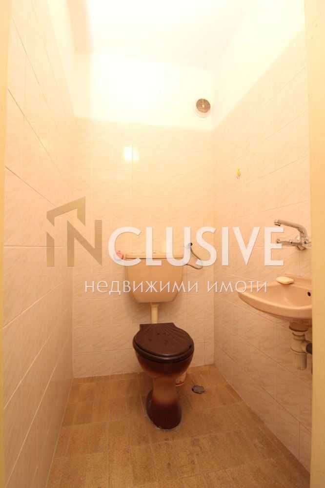 Тристаен апартамент на метри от стадион Ботев - Каменица 1