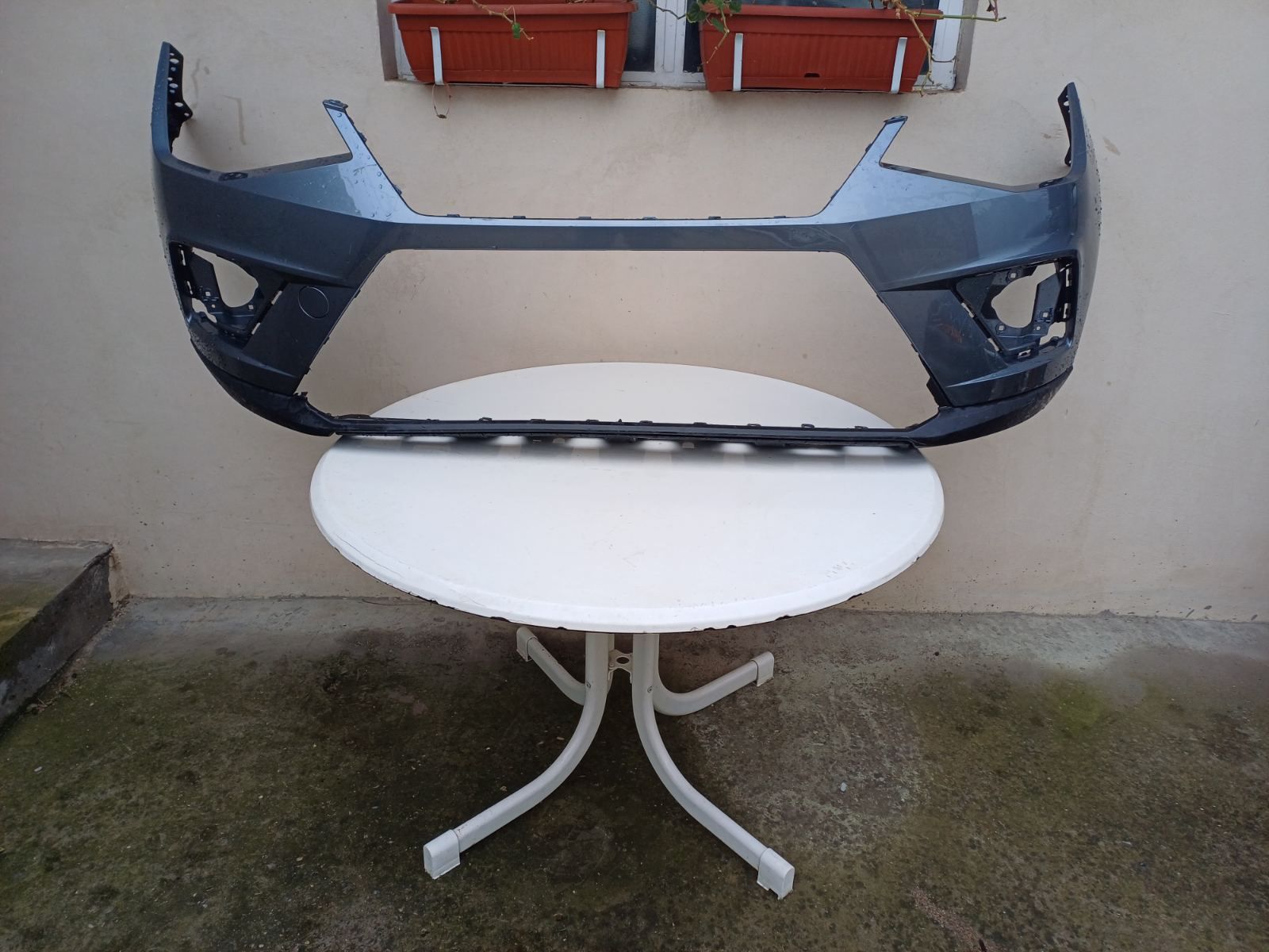 Предна броня за Seat Arona