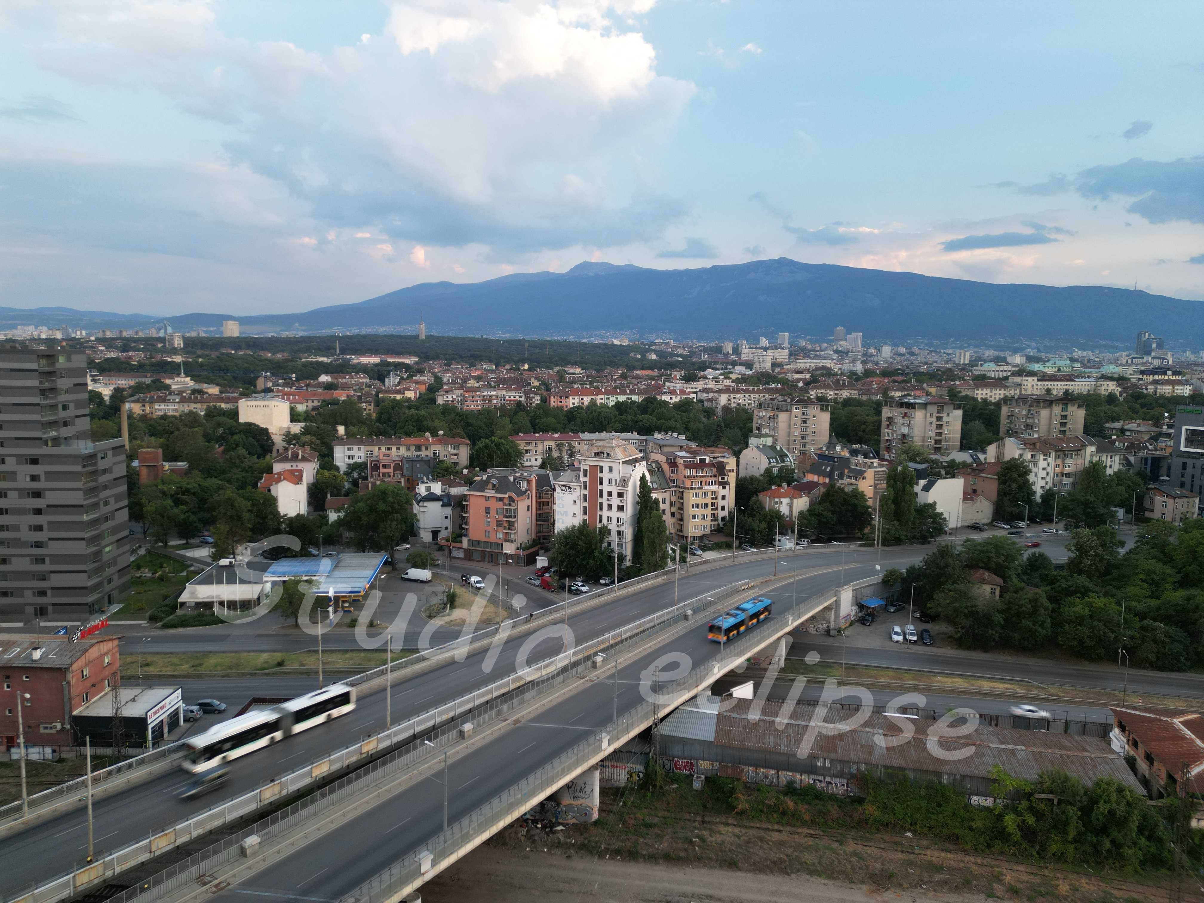 Заснемане с дрон / Виртуални разходки / Рекламни видеа / Обработка