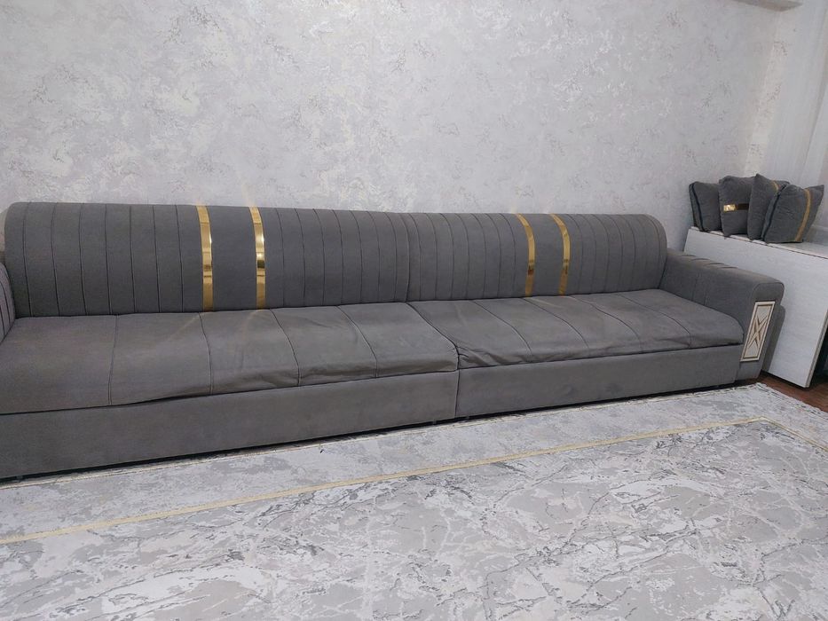 Здравствуйте продам диван и телевизор в хорошем состоянии