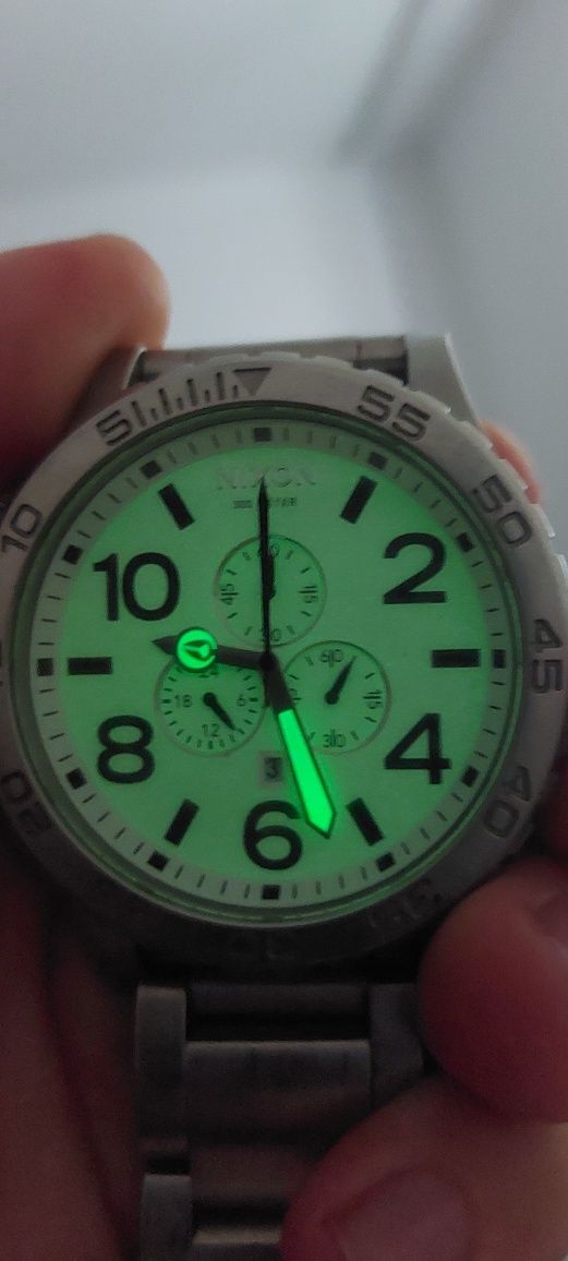 Ceas nixon subacvatic