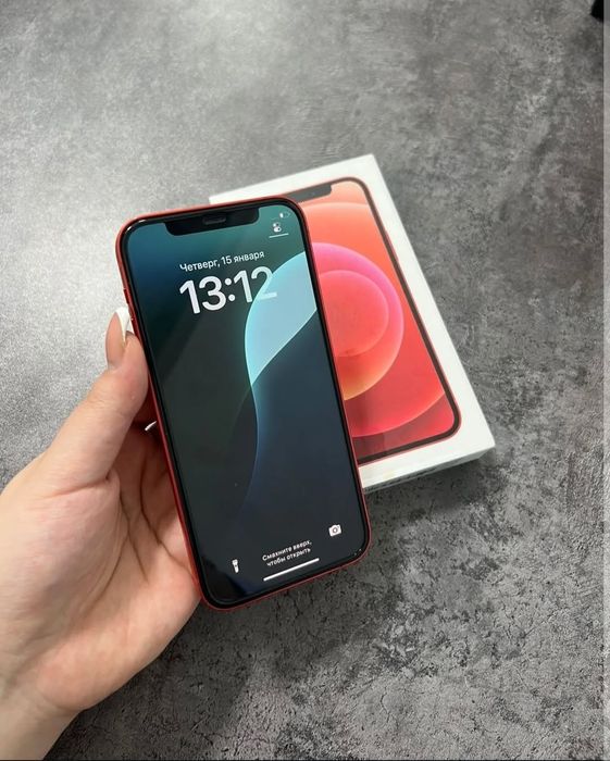 Продам iphone 12 64