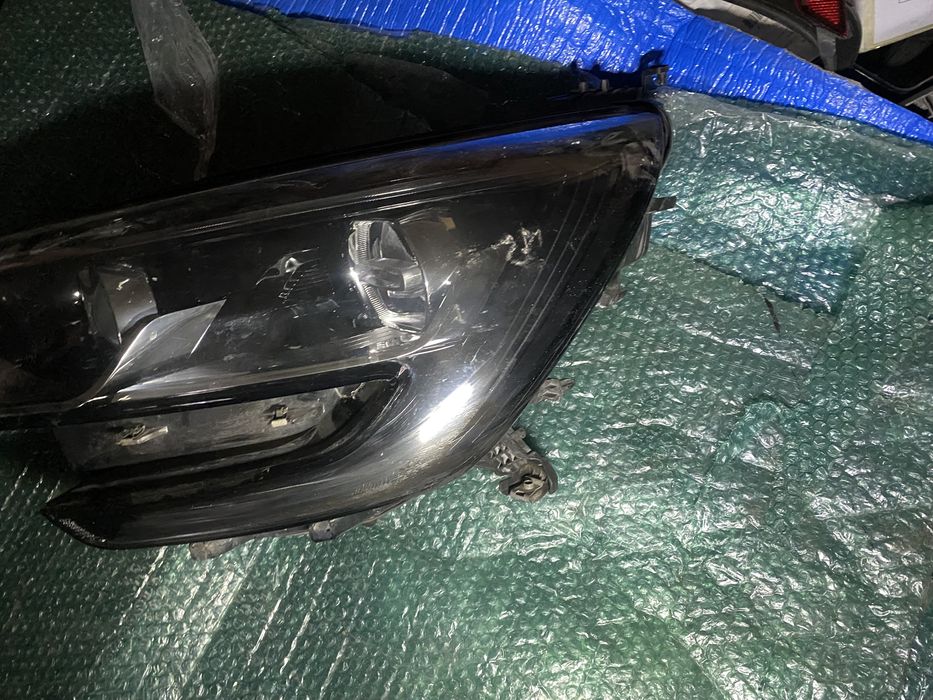 Far Renault Megane 4 2016 - 2020 far stanga led DRL led