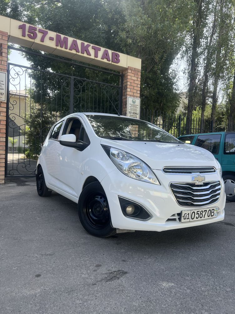 Спарк сотилади срочно