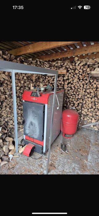 Centrală pe lemne 30 kW Thermostahl + Puffer 1000L + Accesorii