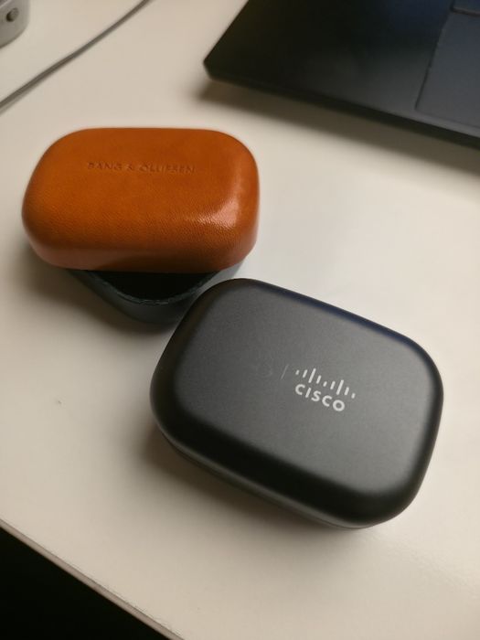 Casti Bang&Olufsen Beoplay EX cisco edition