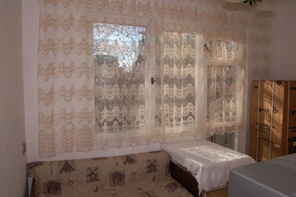 Дава се под наем Двустаен апартамент в Варна, Цветен квартал - 61 кв.м за 358 € - Снимка #10