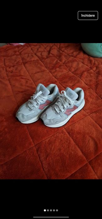 Adidqsi New Balance