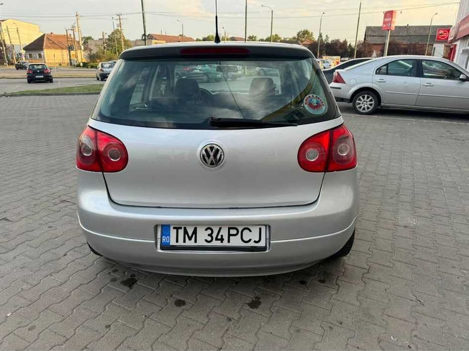 VW Golf 5 1.9 TDI 105 CP 2009