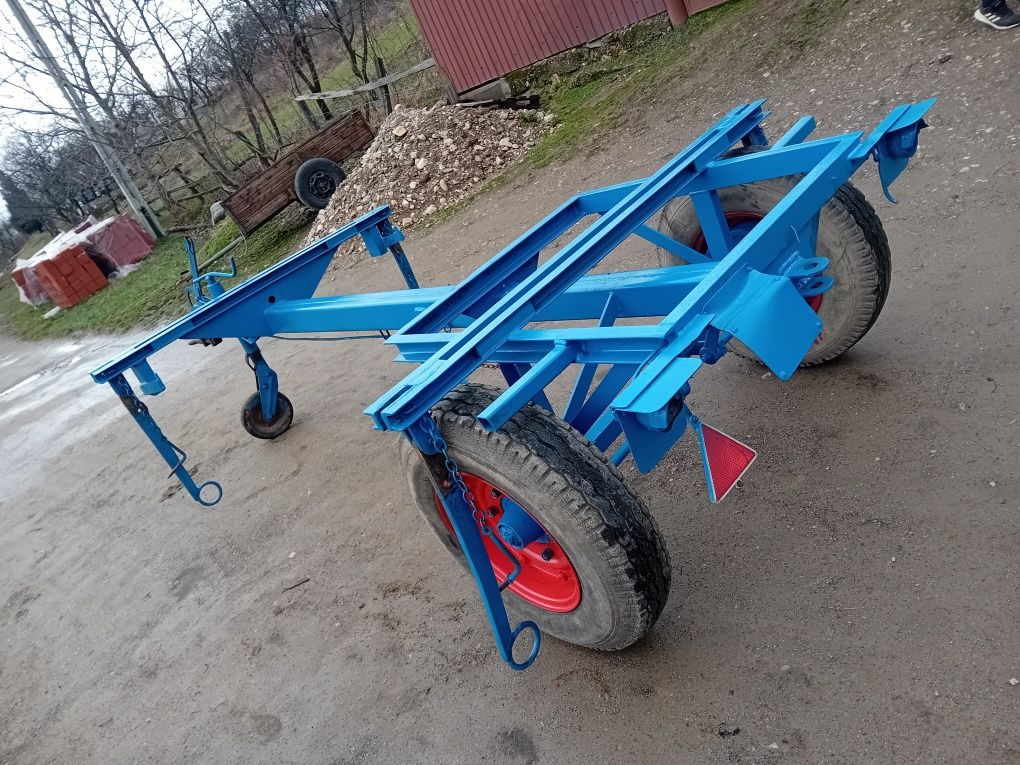 Peridok remorca pădure