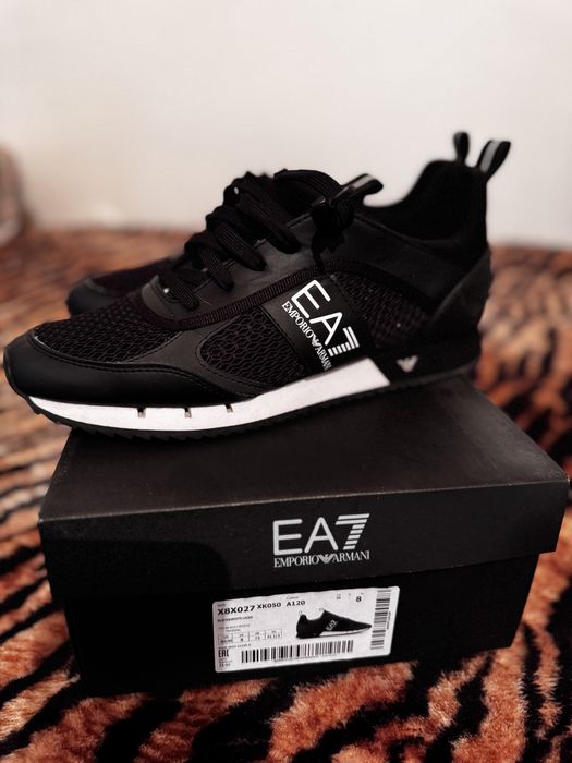 Pantofii sport Emporio Armani EA7