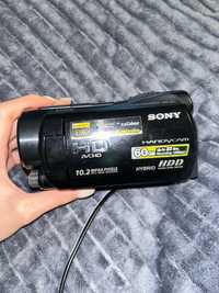 Продас видеокасеру sony HDR-SR11E