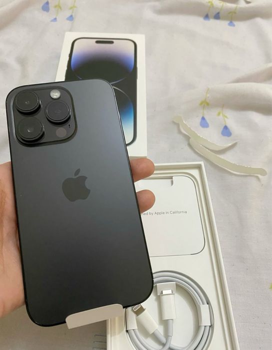 Айфон 14 про мах Черный