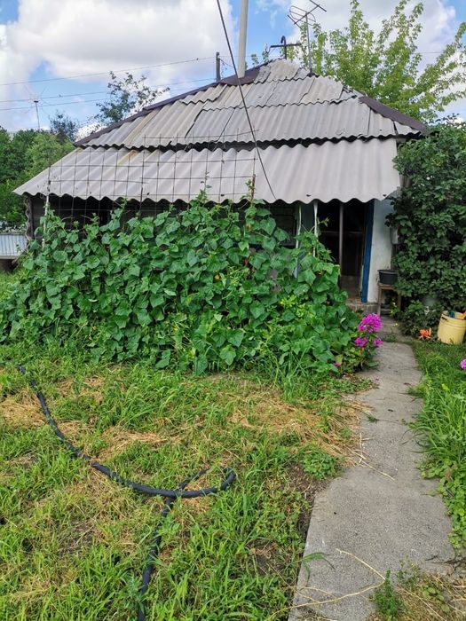 Продам дачу на массиве Солнечная долина