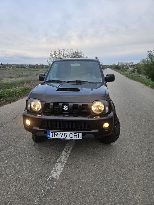 Vând Suzuki jimny