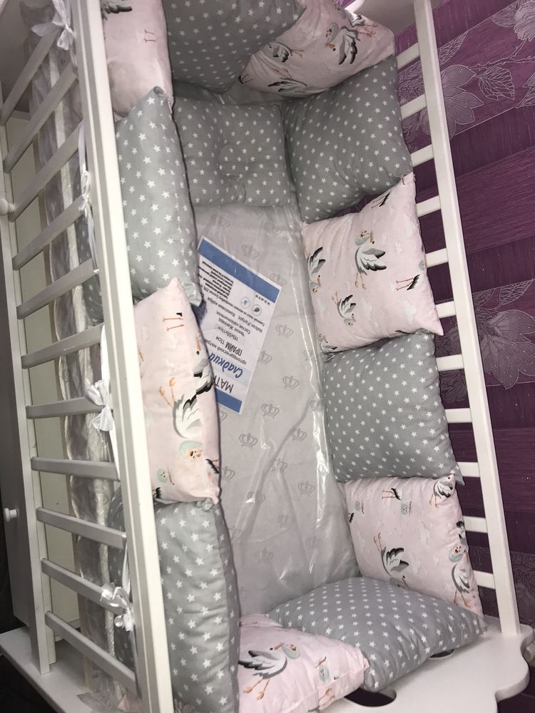 Кроватка детская