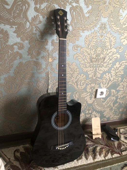 Гитара 38 размер черная акустическая 6 струн