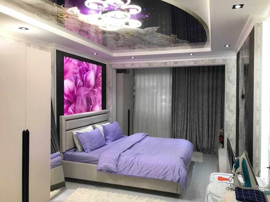 Kvartira sotiladi 4- xonali 3- etaj 9 etajli dom