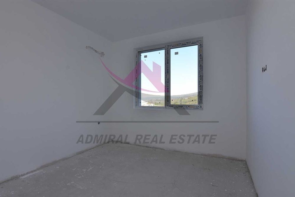 Продава се Двустаен апартамент в Варна, Възраждане 3 - 57 кв.м за 1492 €/кв.м - Снимка #3