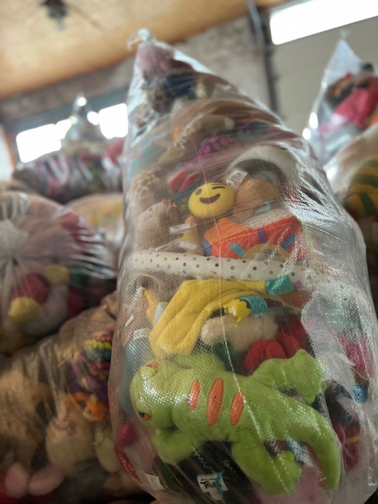 Plusuri la kg, jucarii de plus