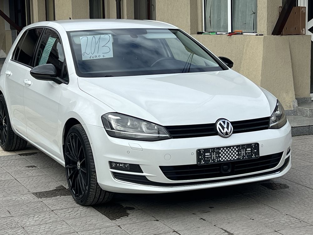 Vand Golf7, 2,0TDI, DSG, navi ,piele, xenon , alb perlat, distronic