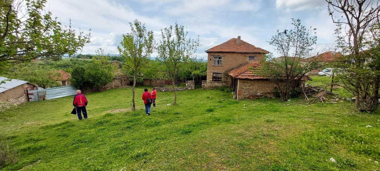 Продава се Къща в с. Елена, Област Хасково - 70 кв.м за 219 €/кв.м - Снимка #1