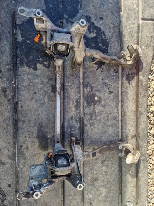 Tampon motor, tampon cutie, jug motor, jug cutie Audi A4 B8 2009-2016