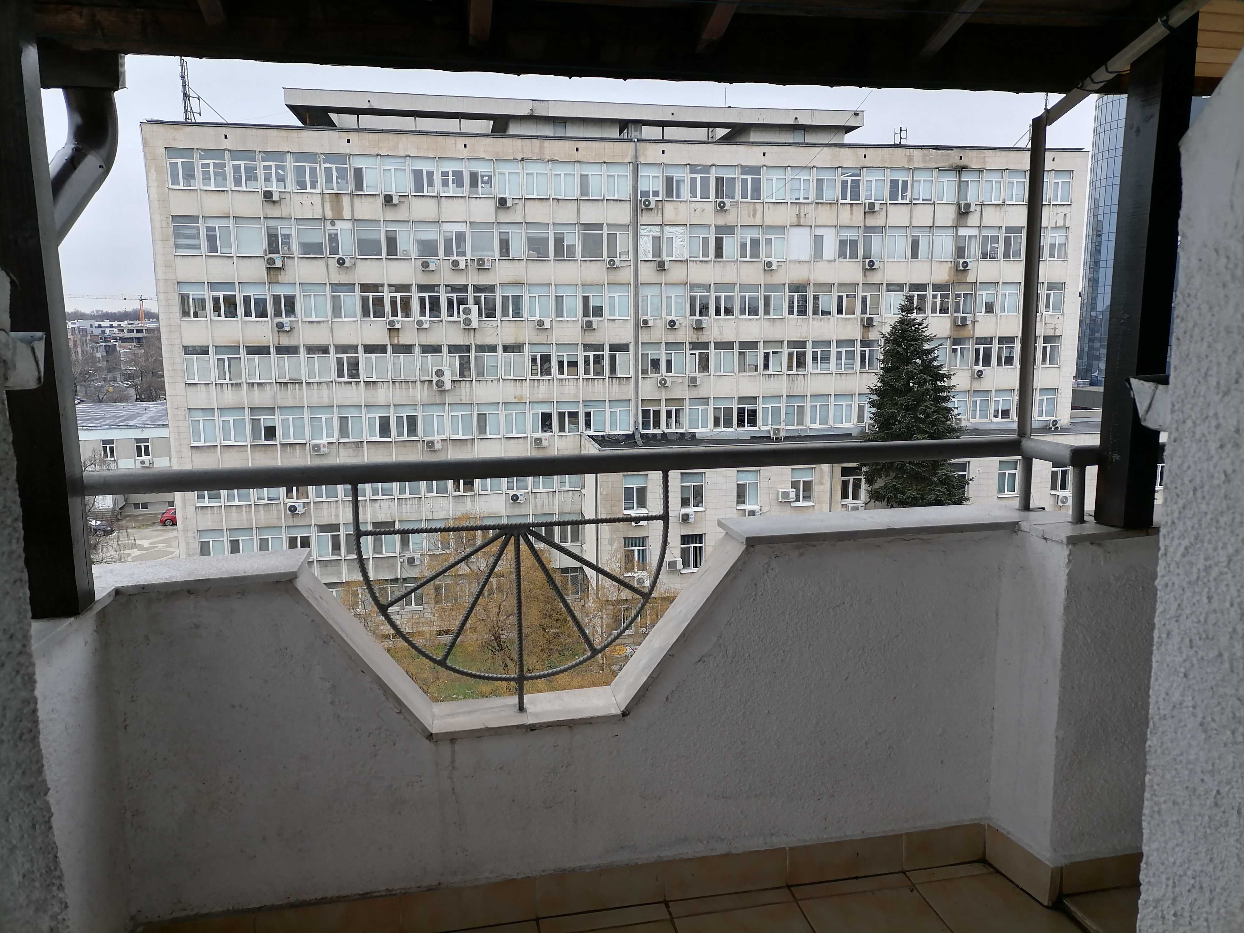От Собсвеник-Два Апартамента по 78 и 42 кв.м... Реална площ.