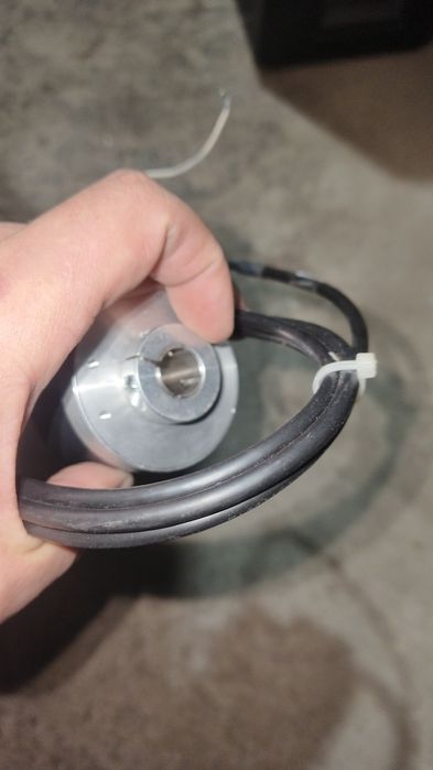 Энкодер продам недорого.