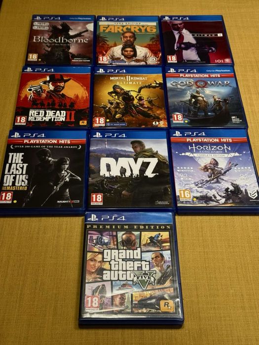 PlayStation 4 Pro 1TB с 10 Игри Пакет