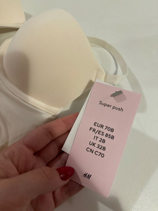 H&M Сутиен Super push up