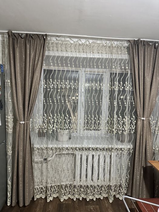 Шторы с тюлью продам