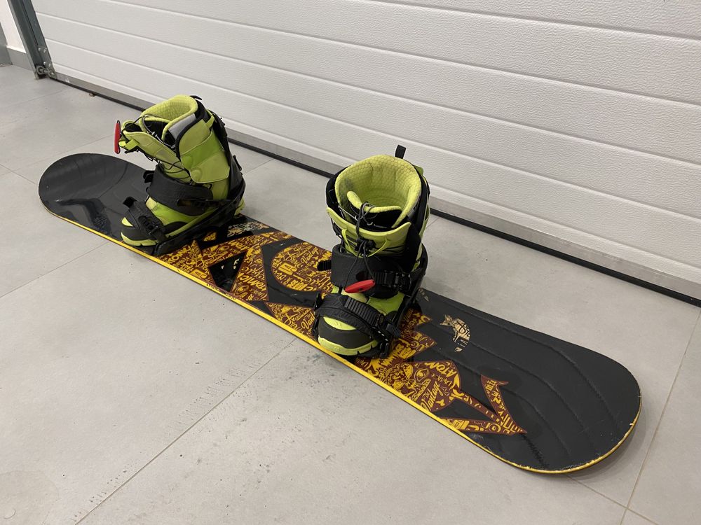 Snowboard Atomic + Boots NorthWave