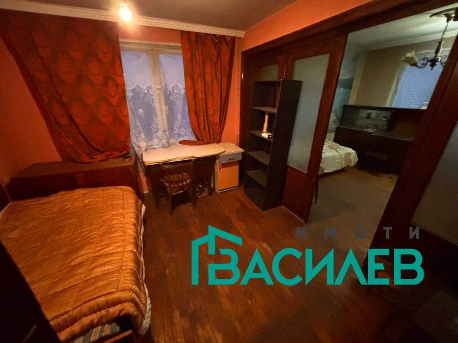 Продава се Къща в София, Център - 120 кв.м за 1250 €/кв.м - Снимка #3