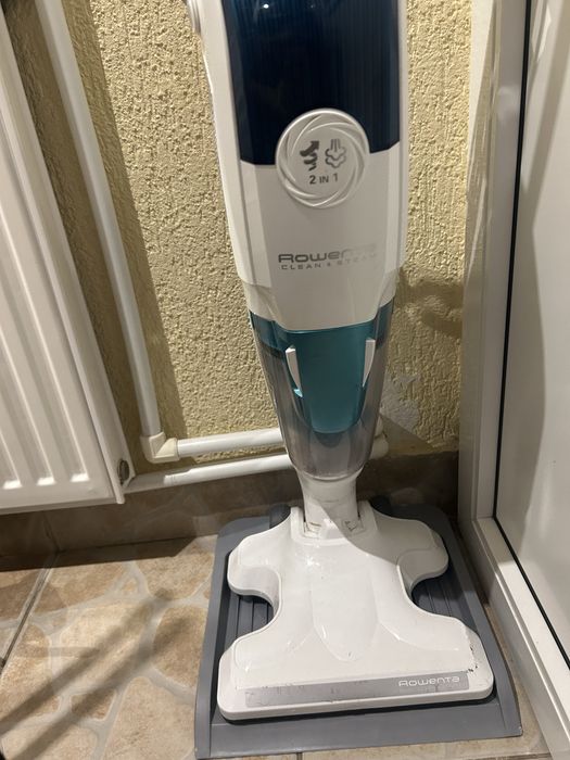 Aspirator vertical Rowenta 2in1