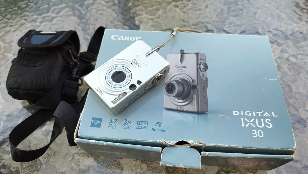 Compact Digital Camera Canon Digital Ixus 30 Full box 3,2Mp Zoom optic