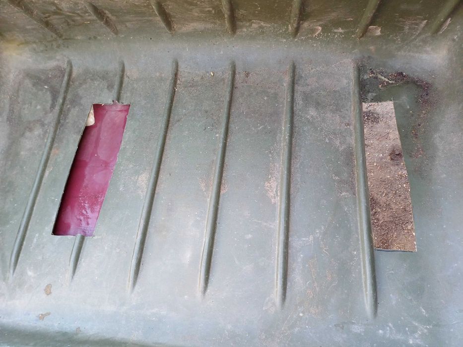 Леген за багажник Suzuki Vitara 1.6