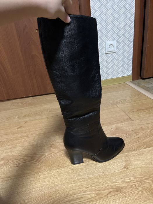 Продам сапоги из натуральной кожи