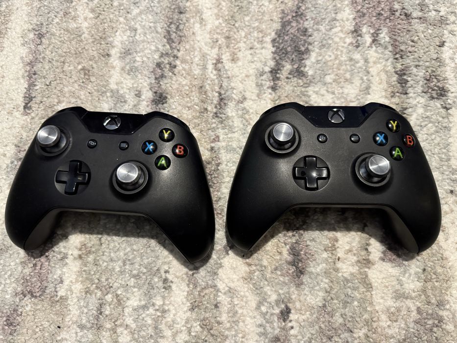 Controller Xbox One sau Xbox Series S/X – Pret in functie de model