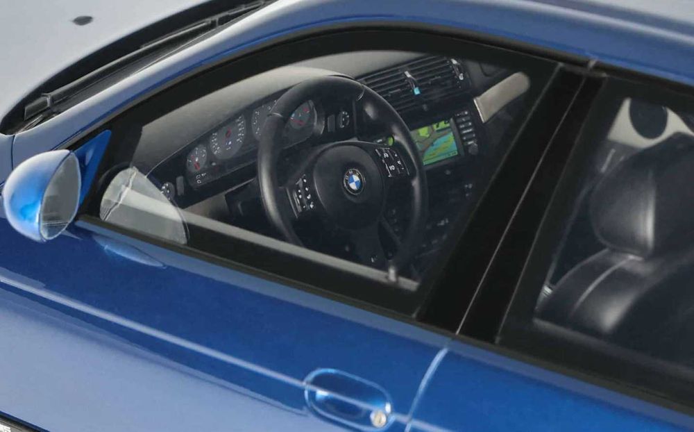 BMW E39 M5 1/12 Blue OTTOMobile