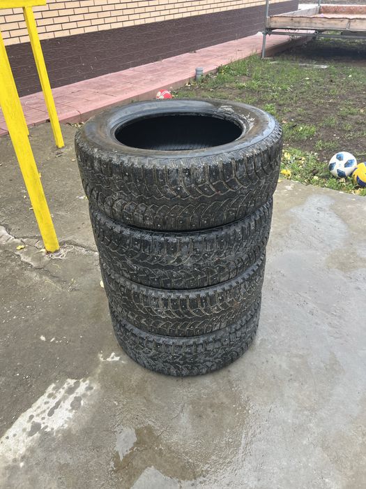 Продам шины R16 215/60. За 30000 тг.