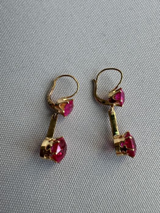 Cercei din aur si rubine