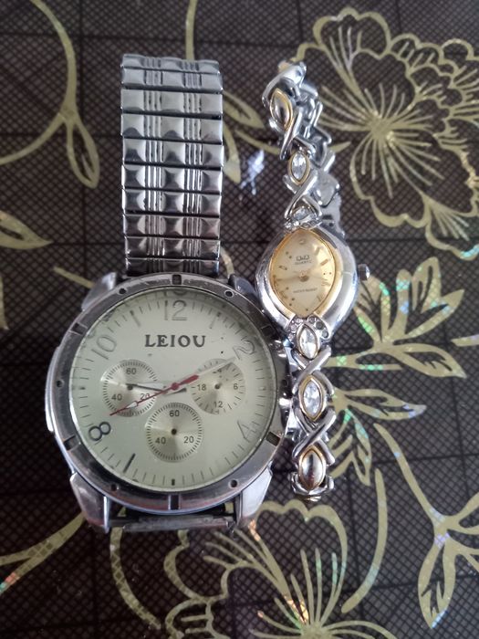 Часы наручные женские и мужские