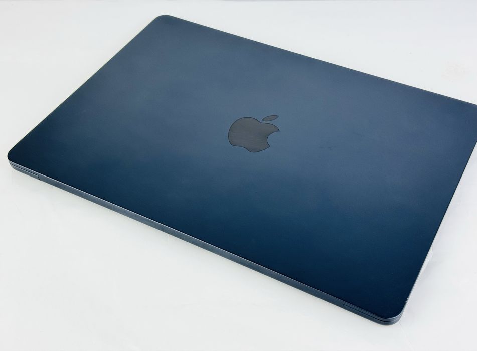 Apple MacBook Air 13 M2 8RAM 512GB Midnight 100% Батерия! Гаранция!