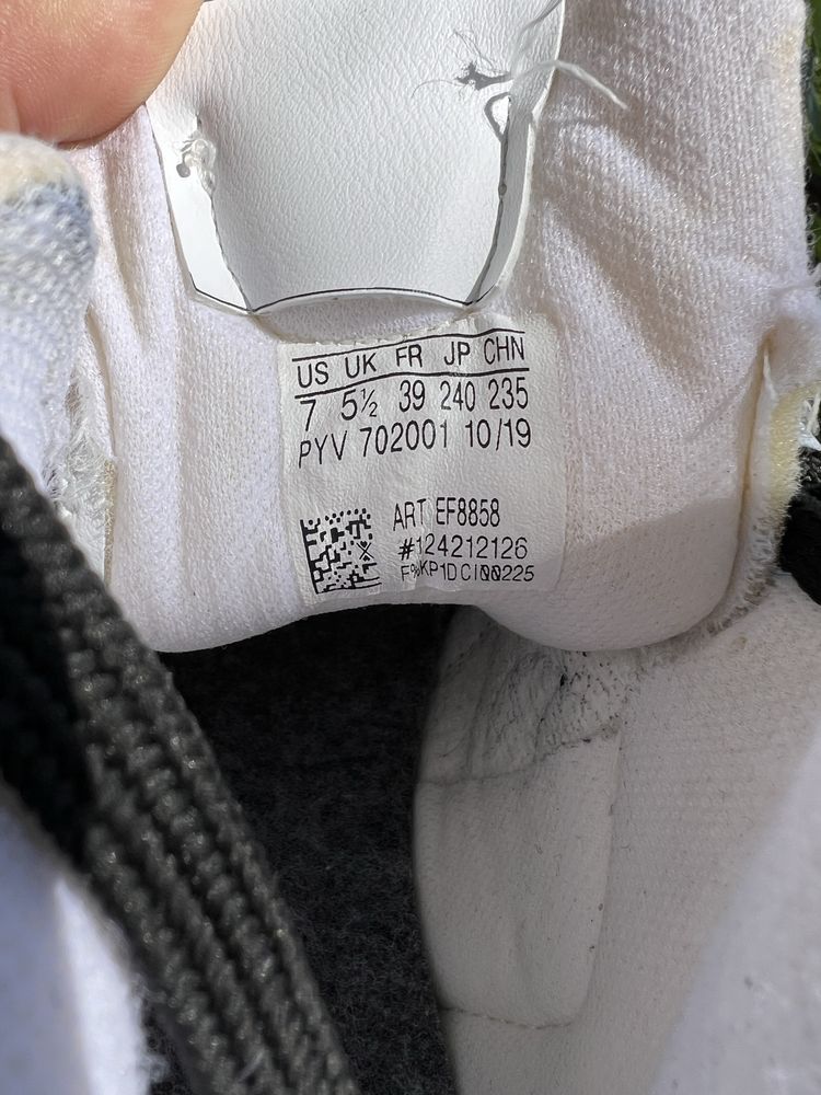 Jordan Retro 1 Mid 39 номер