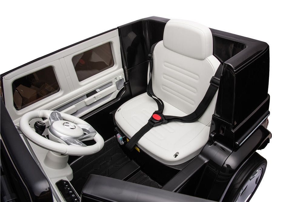 Акумулаторна кола Mercedes-Benz EQG в черен или бял цвят, 4х4